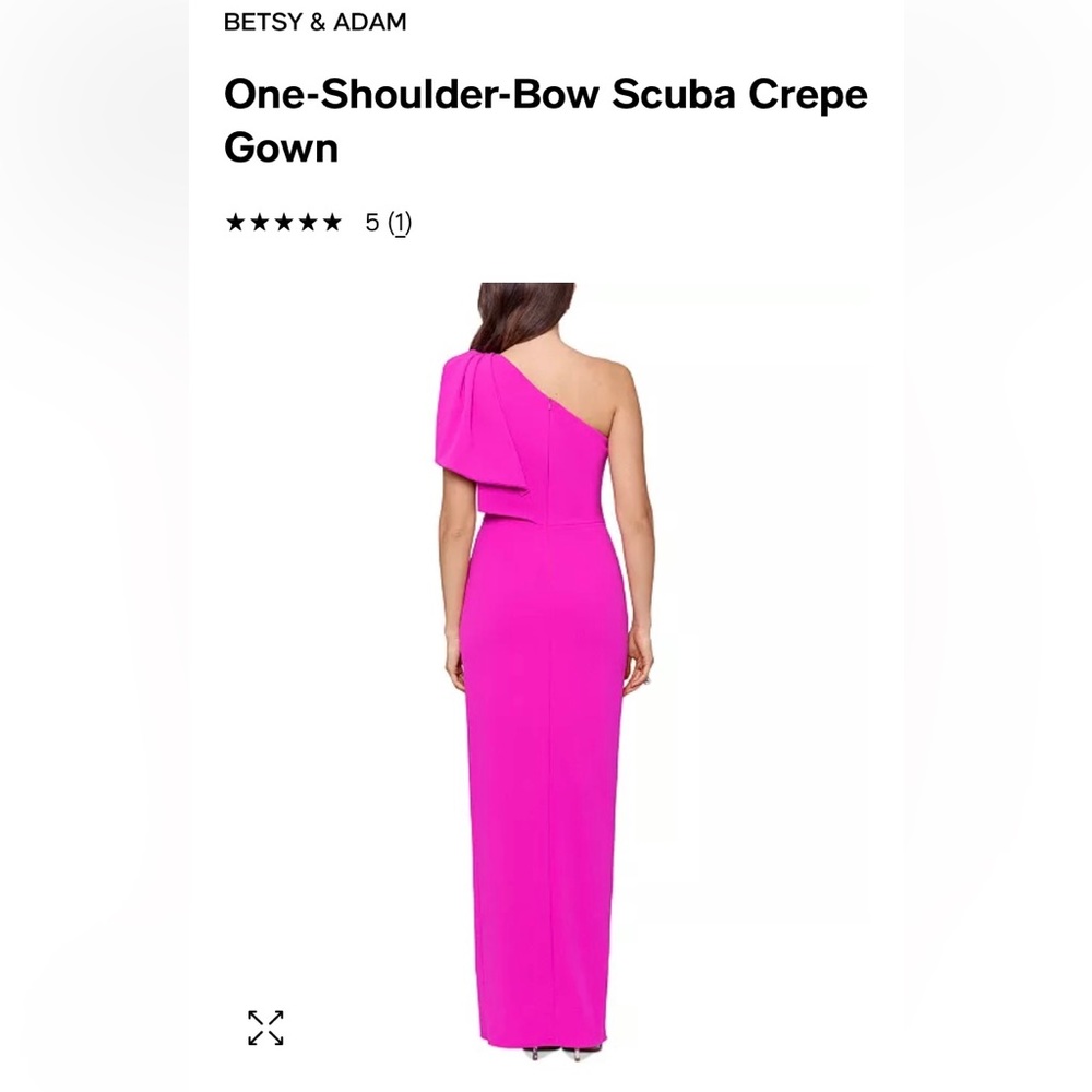 Fushia pink one shoulder rubbed dress.